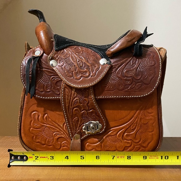 Vintage Tooled Leather Horse Saddle Shoulder Bag - Picture 11 of 13